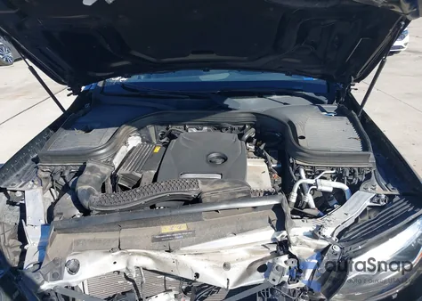 2019 Mercedes Glc 300 from USA, damaged, VIN WDC064JBKV168462